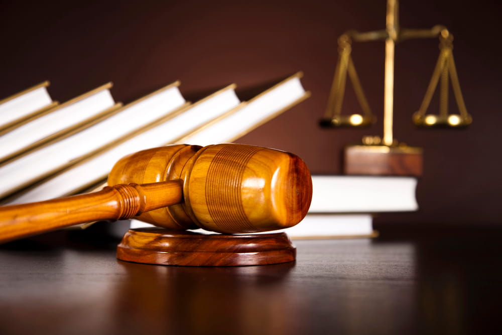 Should You Report Fraud Internally Before Filing A Qui Tam Case?